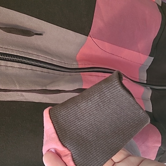 Y2K Zipup hoodie, Color Blocks Pink/brown, side pockets, Long Sleeve Size 10. - Picture 6 of 6